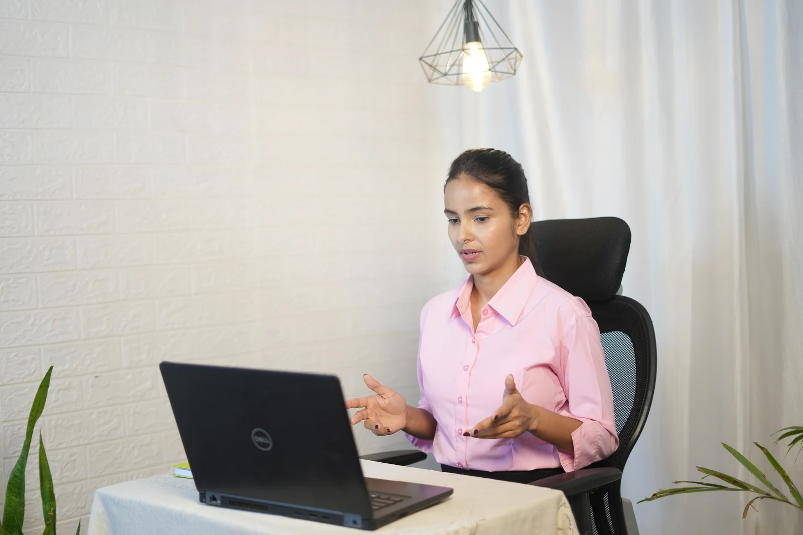 Live Virtual Mock Interview Preparation with Human Mentor